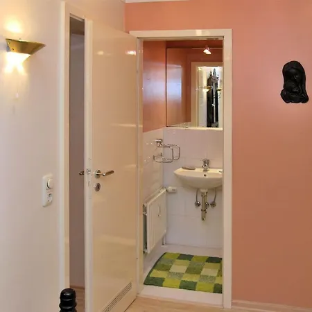 Stresemannstraße 3 Apartment